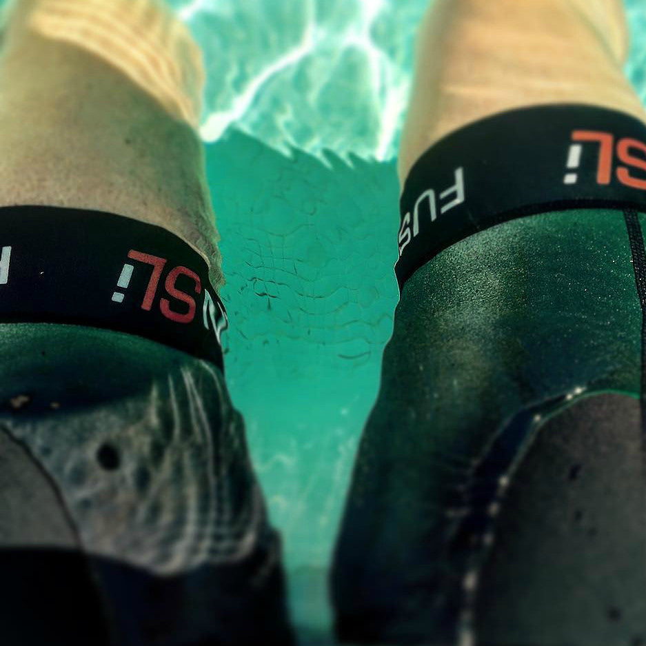 SLi Tech - SuperLight, Water Repellent & Super Breathable