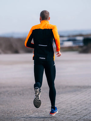 8 Best Running Pants & Tights for Winter Running [2022 Edition]