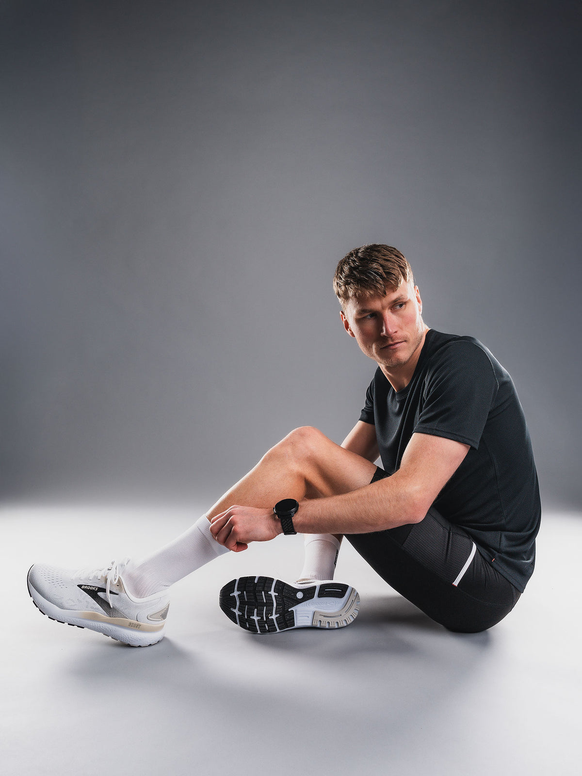Versatile running sock for training and racing from Fusion 

