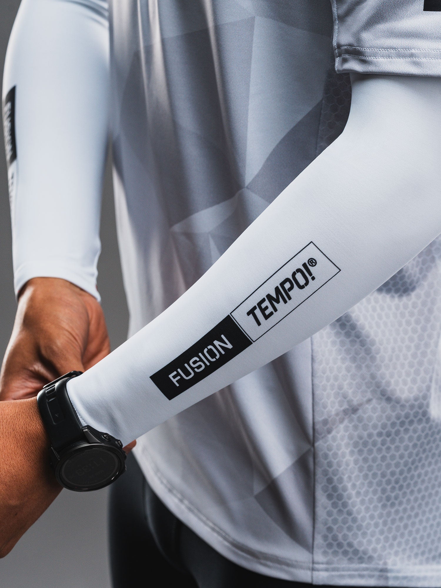FUSION Tempo Run Sleeves