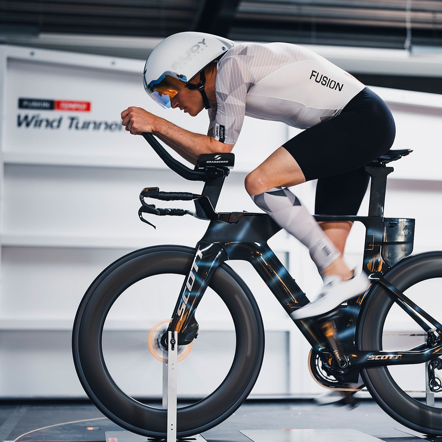 FUSION Tempo! PRO Tri Suit