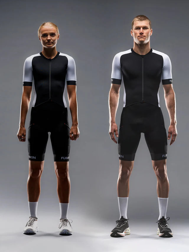 FUSION Tempo! THREE | Sleeved Triathlon Suit - FM Sports