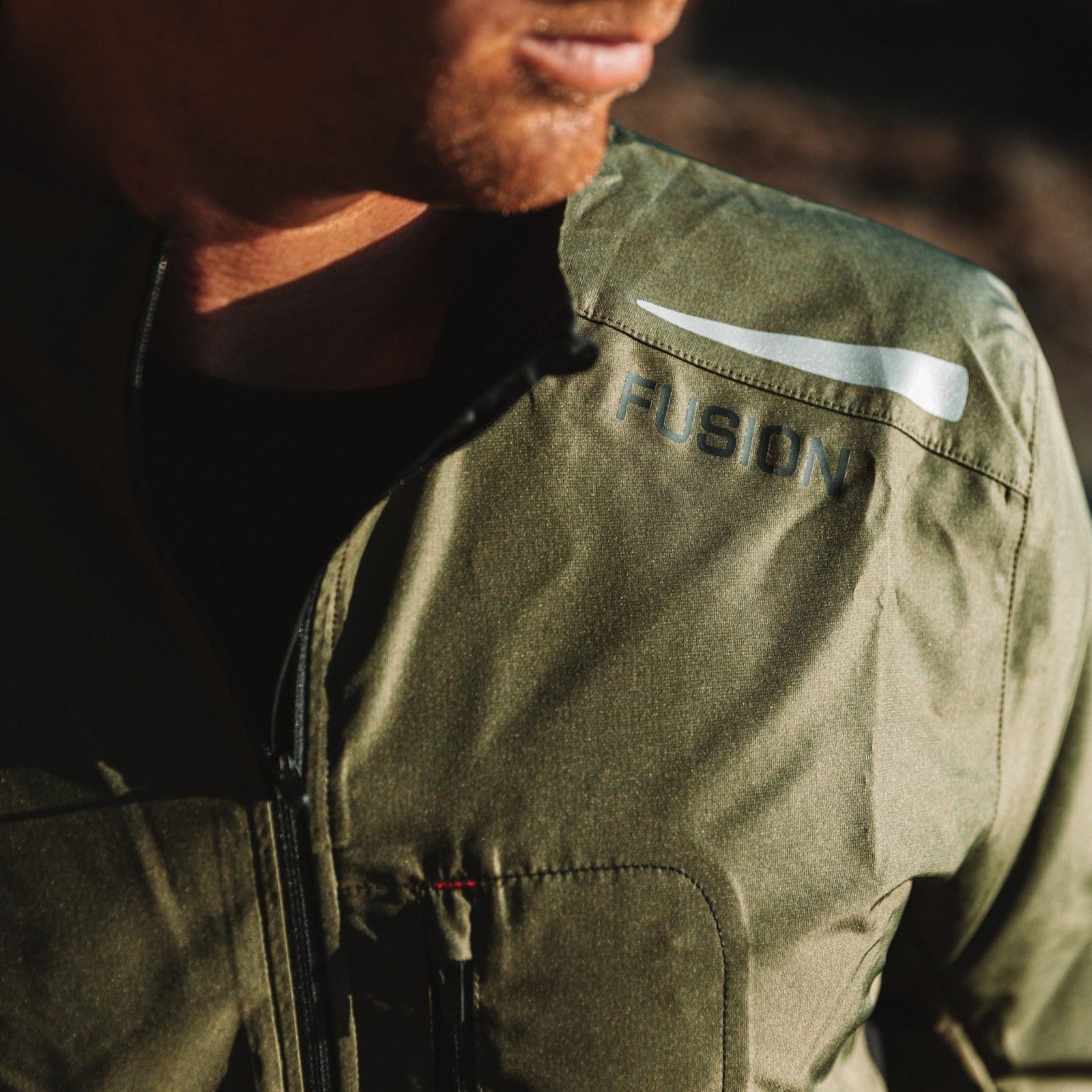 Fusion S1 Shell Mens Running Jacket_Action