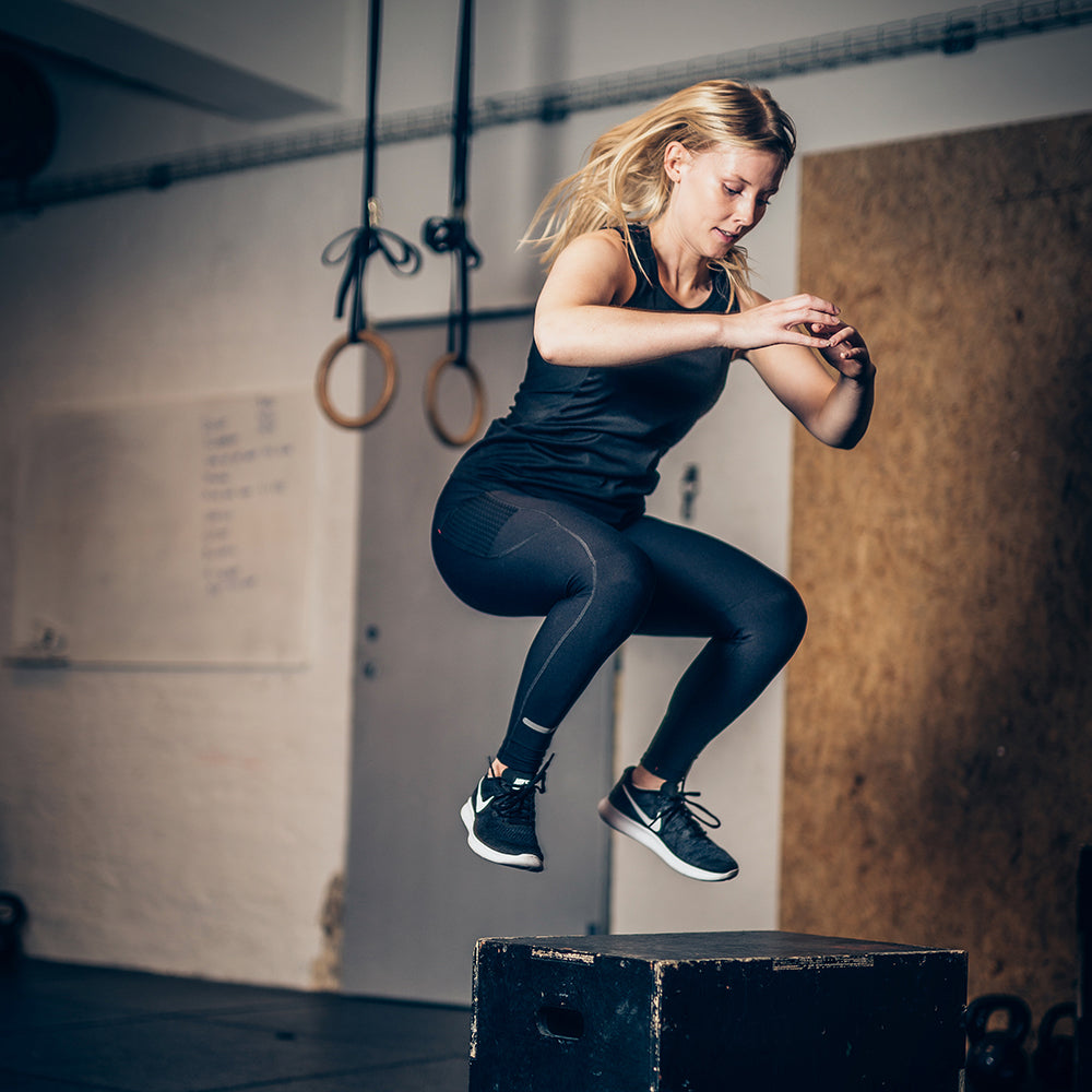 Fusion Womens C3 Singlet_Action